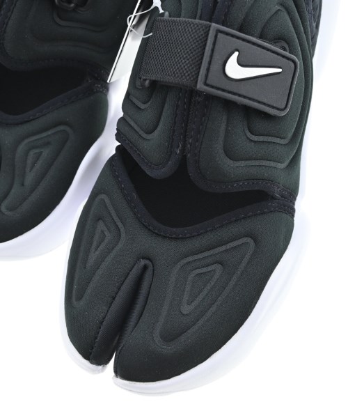 NIKE（ナイキ）スニーカー 黒 サイズ:24.5cm レディース/2200600478041