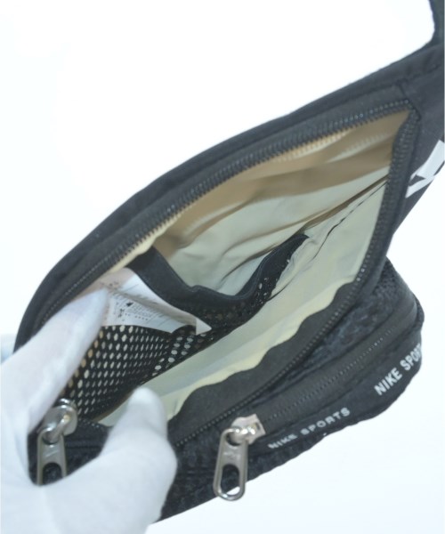 NIKE（ナイキ）ショルダーバッグ 黒 サイズ:- レディース/2200604087287