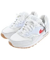 NIKE スニーカー