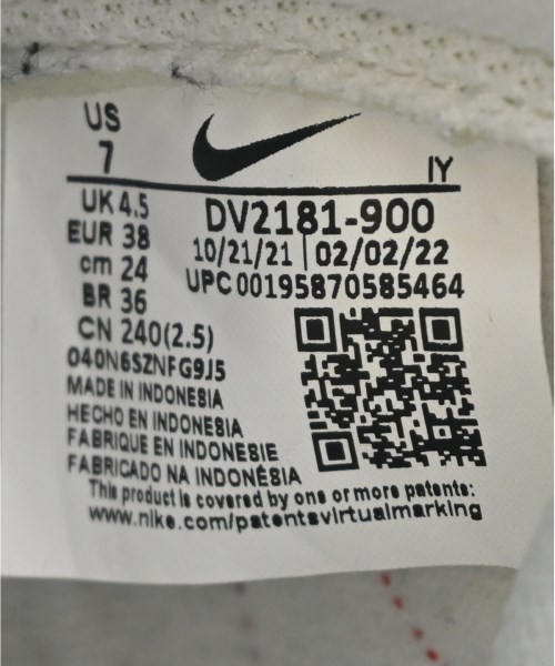 NIKE（ナイキ）スニーカー 白 サイズ:24cm レディース/2200604087423