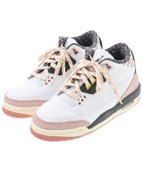 NIKE スニーカー