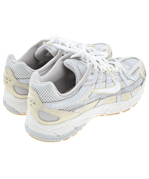 NIKE（ナイキ）スニーカー 白 サイズ:23.5cm レディース/2200604917218