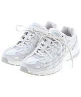 NIKE（ナイキ）スニーカー 白 サイズ:23.5cm レディース/2200608069050