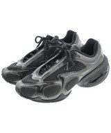 NIKE スニーカー