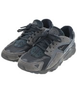 NIKE スニーカー
