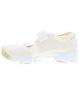 NIKE（ナイキ）スニーカー 白 サイズ:26cm レディース/2200605559028