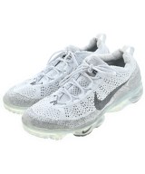 NIKE スニーカー