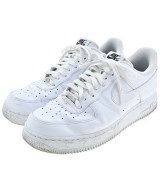 NIKE スニーカー