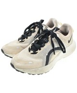 NIKE スニーカー