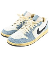 NIKE スニーカー