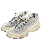 NIKE スニーカー
