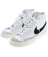 NIKE スニーカー
