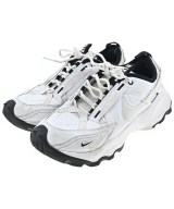 NIKE スニーカー