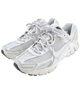 NIKE スニーカー