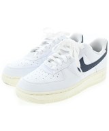 NIKE スニーカー