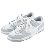 NIKE スニーカー