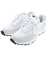 NIKE スニーカー