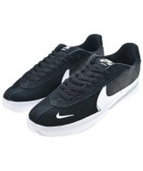 NIKE スニーカー