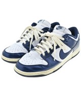 NIKE スニーカー