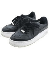 NIKE スニーカー