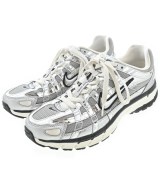 NIKE スニーカー
