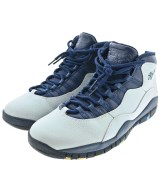NIKE スニーカー