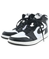 NIKE スニーカー