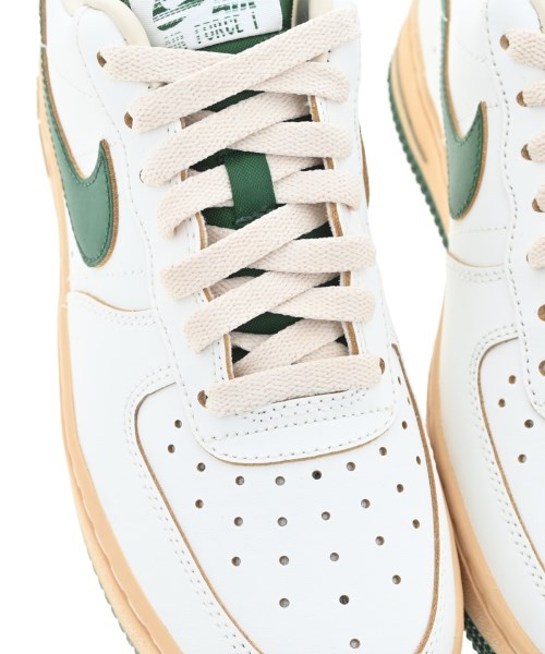 NIKE（ナイキ）スニーカー 白 サイズ:24cm レディース/2200673557032