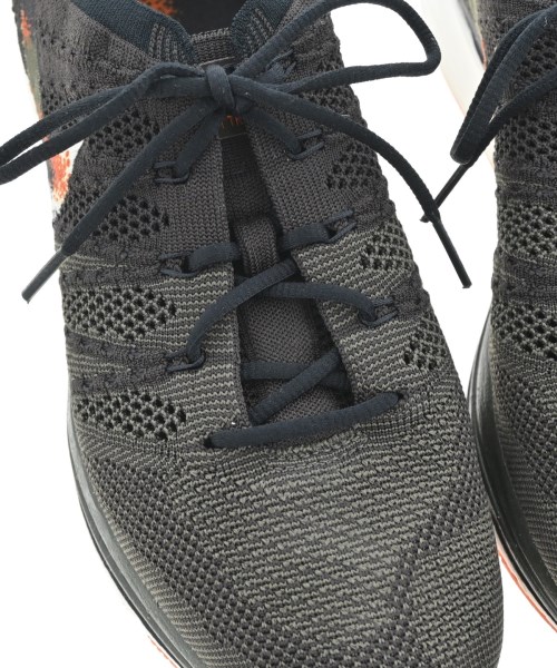 NIKE（ナイキ）スニーカー カーキ サイズ:26.5cm メンズ/2200673760104