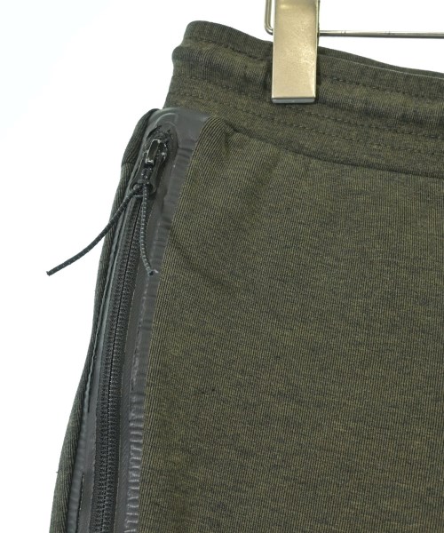 NIKE（ナイキ）その他 カーキ サイズ:M メンズ/2200675572101