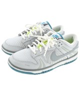 NIKE スニーカー