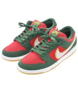 NIKE スニーカー