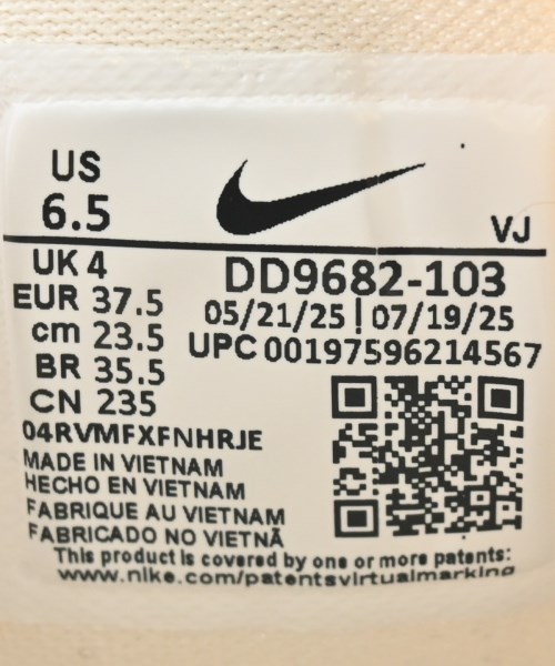 NIKE（ナイキ）スニーカー 白 サイズ:23.5cm レディース/2200675801584