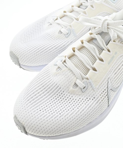 NIKE（ナイキ）スニーカー 白 サイズ:26cm メンズ/2200654451656