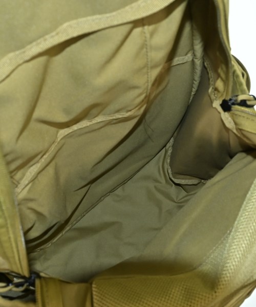 NIKE（ナイキ）バックパック・リュック カーキ サイズ:- メンズ/2200677466095