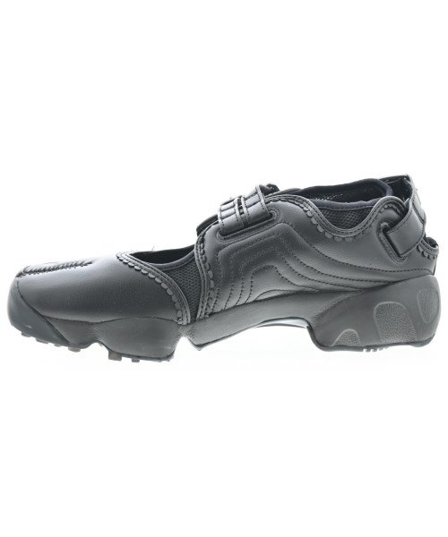 NIKE（ナイキ）スニーカー 黒 サイズ:26cm レディース/2200677668017