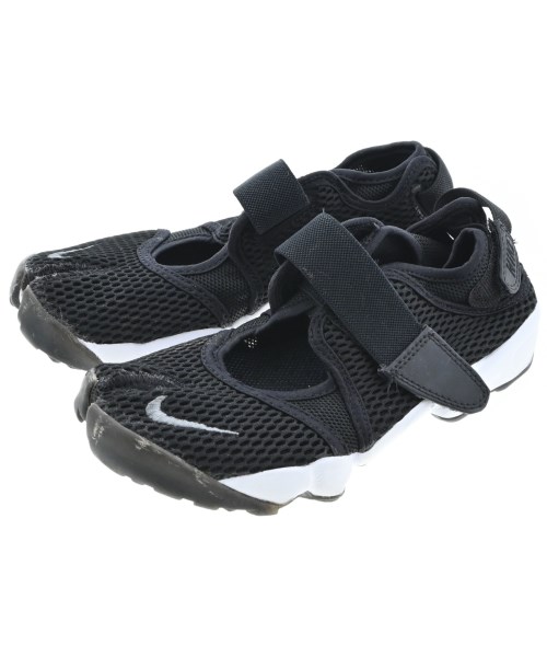 NIKE(ナイキ)スニーカー 黒 サイズ:24cm/2200676740042