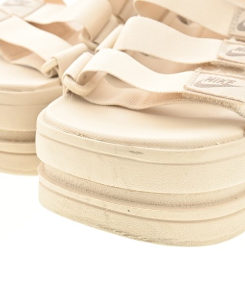 NIKE（ナイキ）サンダル ベージュ サイズ:23cm レディース/2200678630068