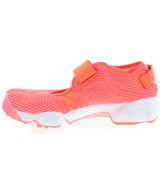 NIKE（ナイキ）スニーカー 赤 サイズ:25cm レディース/2200680500045