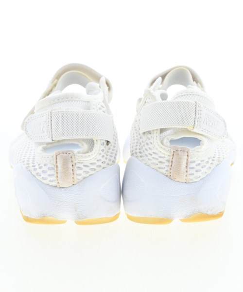 NIKE（ナイキ）スニーカー 白 サイズ:25cm レディース/2200680500052