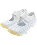 NIKE（ナイキ）スニーカー 白 サイズ:25cm レディース/2200680500052