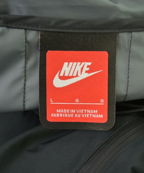NIKE（ナイキ）ブルゾン 黒 サイズ:L メンズ/2200681463028