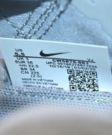 NIKE（ナイキ）スニーカー シルバー サイズ:22.5cm レディース/2200689266621