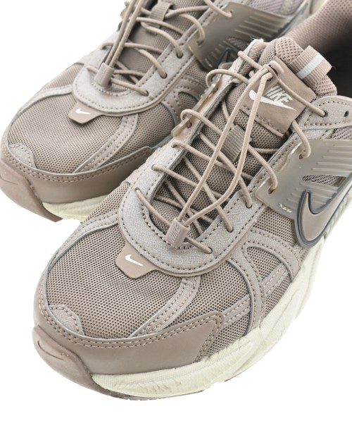 NIKE（ナイキ）スニーカー 茶 サイズ:25cm レディース/2200690478013
