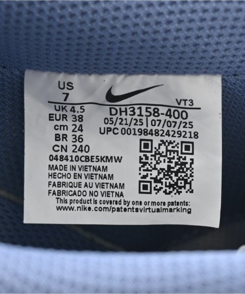 NIKE（ナイキ）スニーカー 白 サイズ:24cm レディース/2200691741079