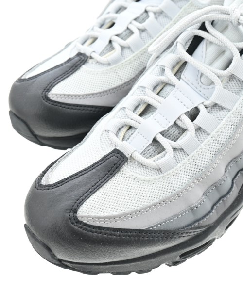 NIKE（ナイキ）スニーカー グレー サイズ:28cm メンズ/2200694273065
