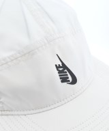 NIKE（ナイキ）キャップ 白 サイズ:- メンズ/2200689883101