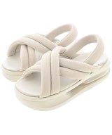 NIKE（ナイキ）サンダル ベージュ サイズ:25cm レディース/2200695054120
