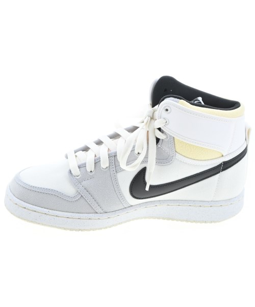 NIKE（ナイキ）スニーカー 白 サイズ:26cm メンズ/2200695077037
