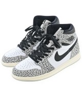 NIKE スニーカー